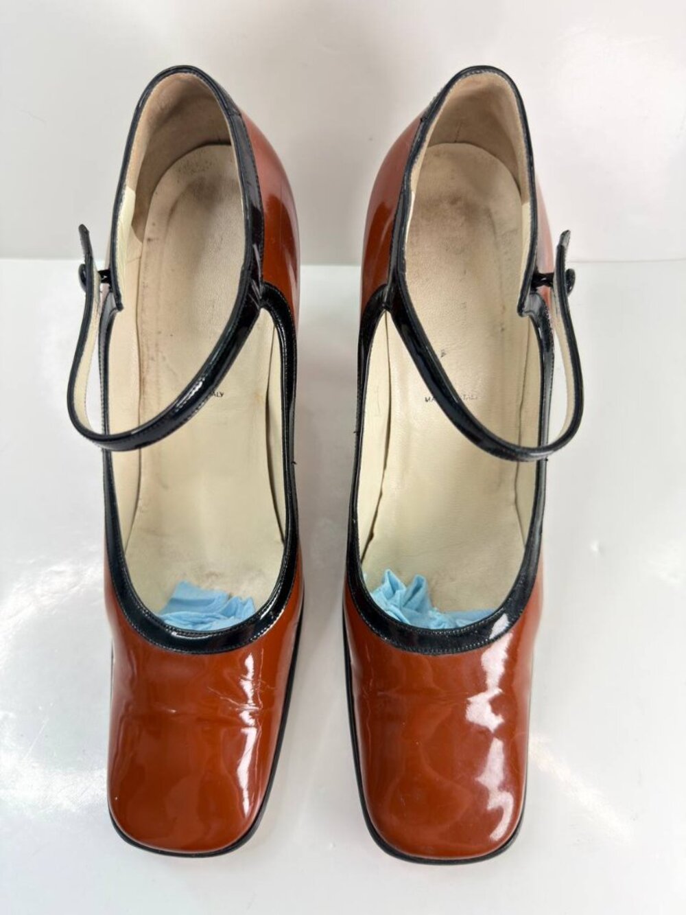 Prada Vintage Patent Leather Mary Jane Heels –  Size EU 38.5 (US 8.5) - Picture 10 of 16